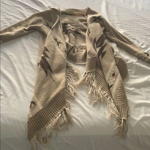 Winter print high low sweater